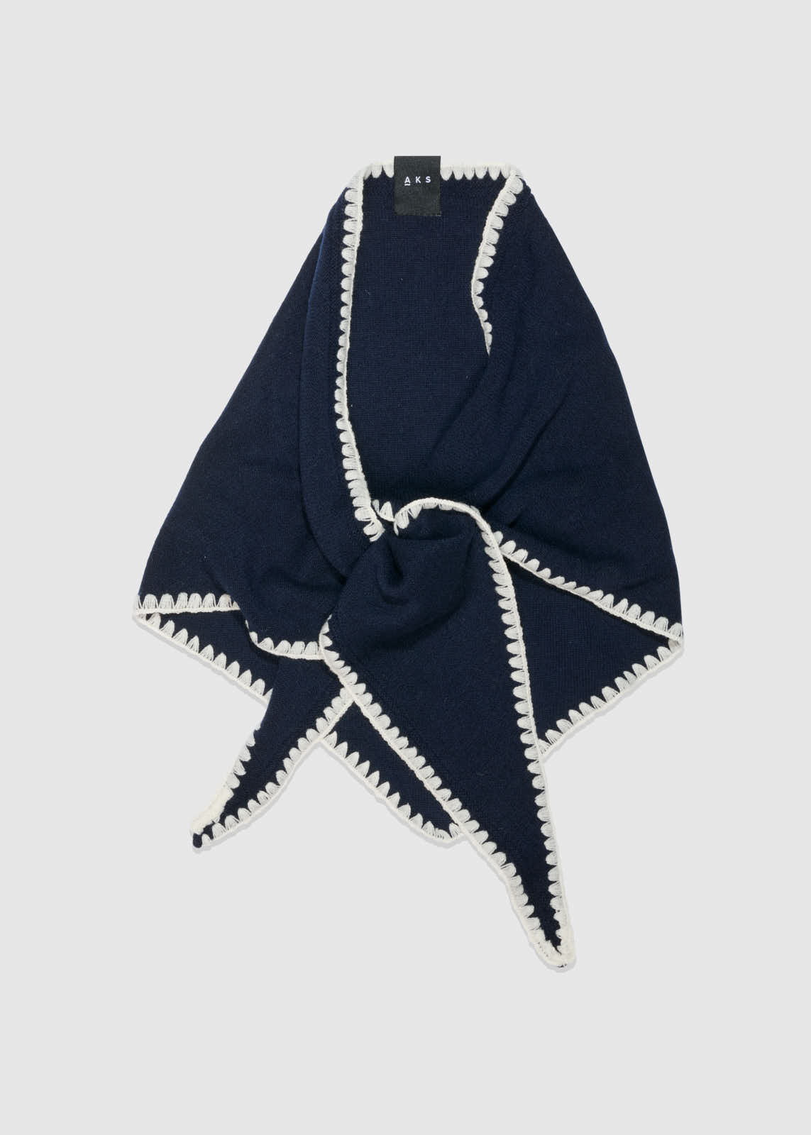 Mina Stitched Merino Scarf Navy Skjerf